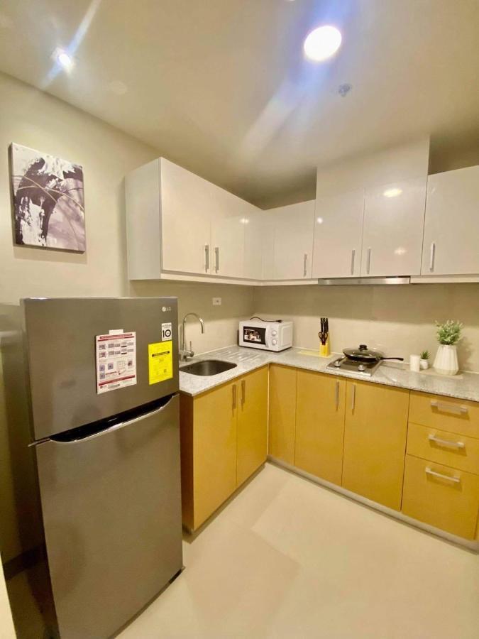 Uptown Parksuites Тагуиг Екстериор снимка