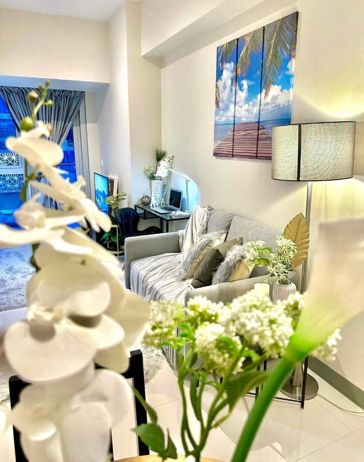 Uptown Parksuites Тагуиг Екстериор снимка