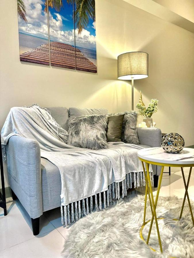 Uptown Parksuites Тагуиг Екстериор снимка