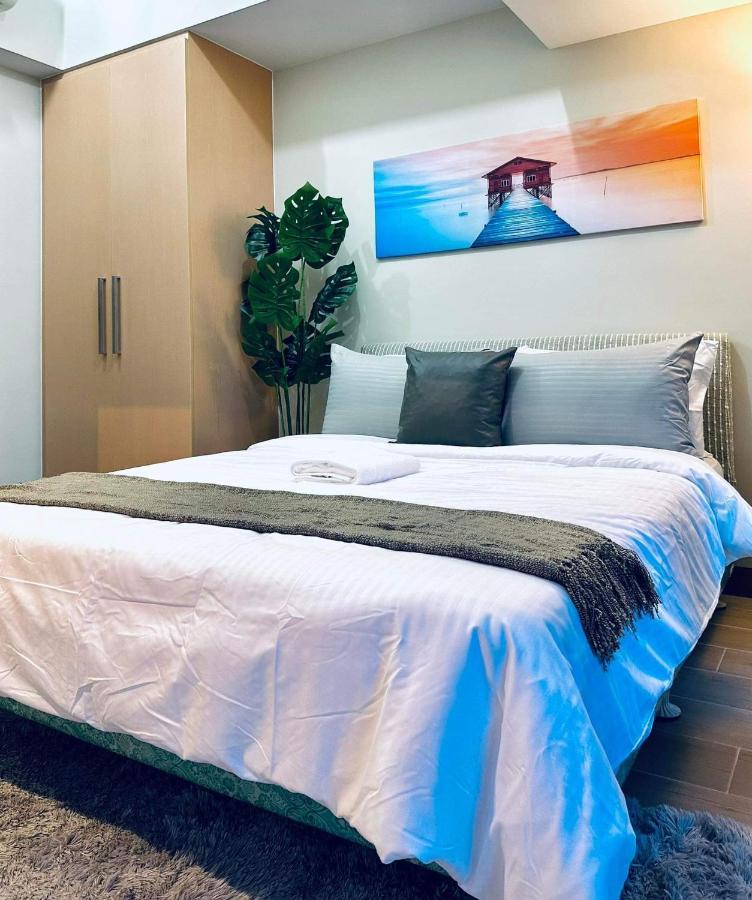 Uptown Parksuites Тагуиг Екстериор снимка